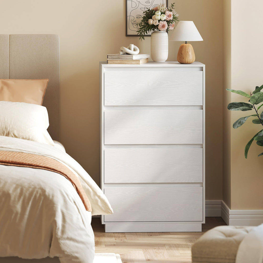 4-Drawer Dresser A659