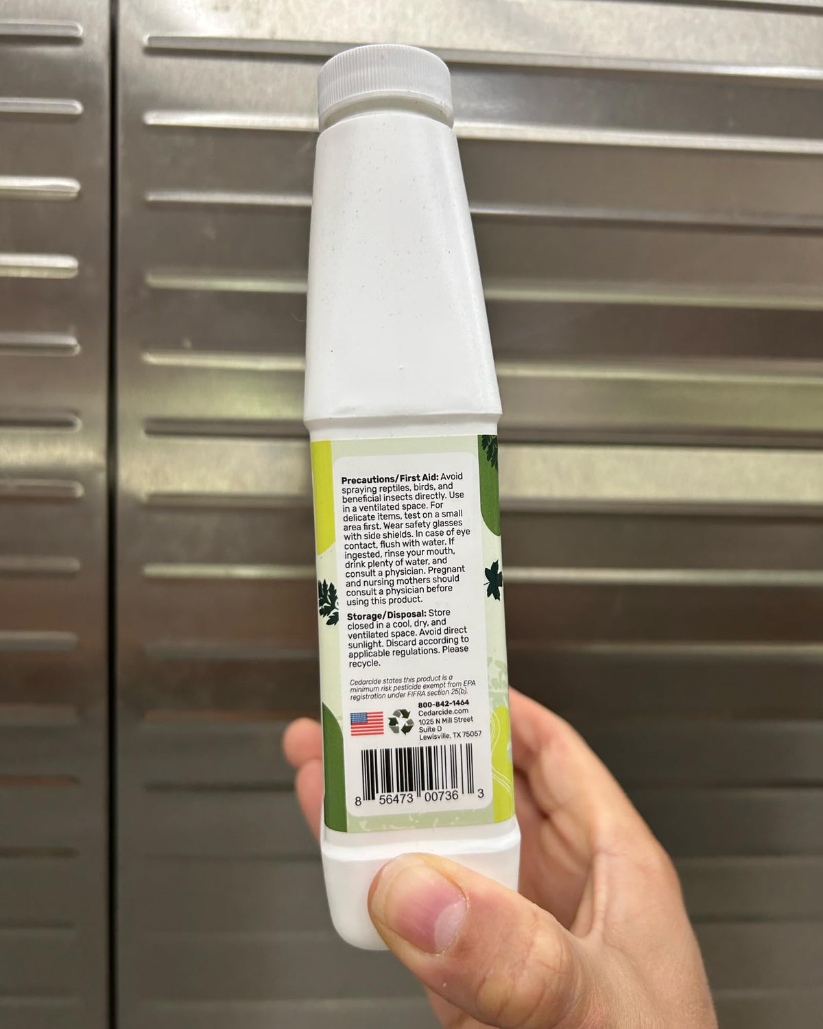Cedar Oil Bug Spray 32oz Q838799