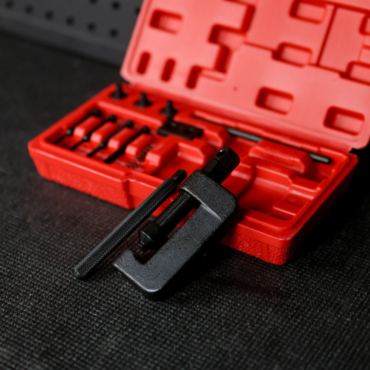 Chain Breaker Tool Kit with Storage Case 13 Piece R12231